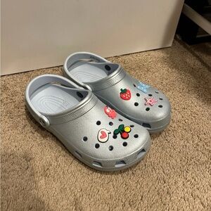 CROCS Metallic Slippers with Fun Charms